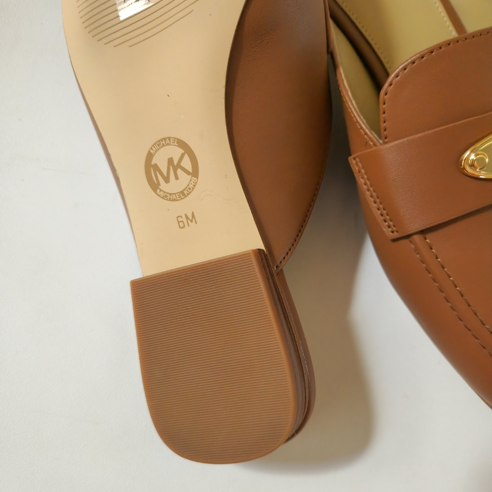 New Michael kors Mules - Picture 4 of 5